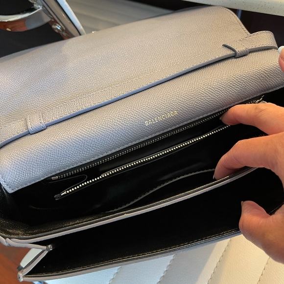 ***SOLD***Balenciaga crossbody bag - Picture 8 of 8